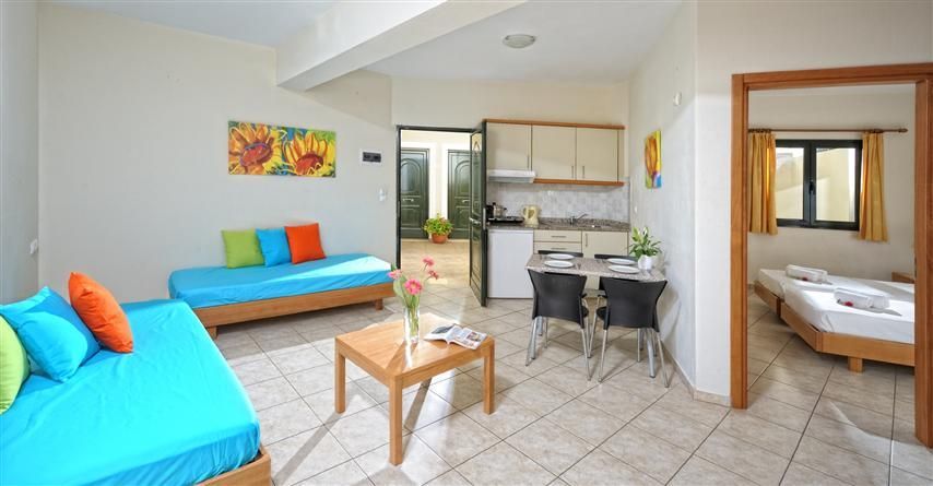 Kristalli Hotel Apartments Малиа Экстерьер фото