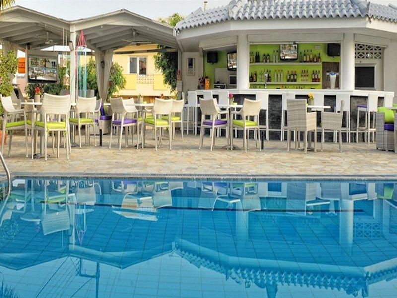 Kristalli Hotel Apartments Малиа Экстерьер фото