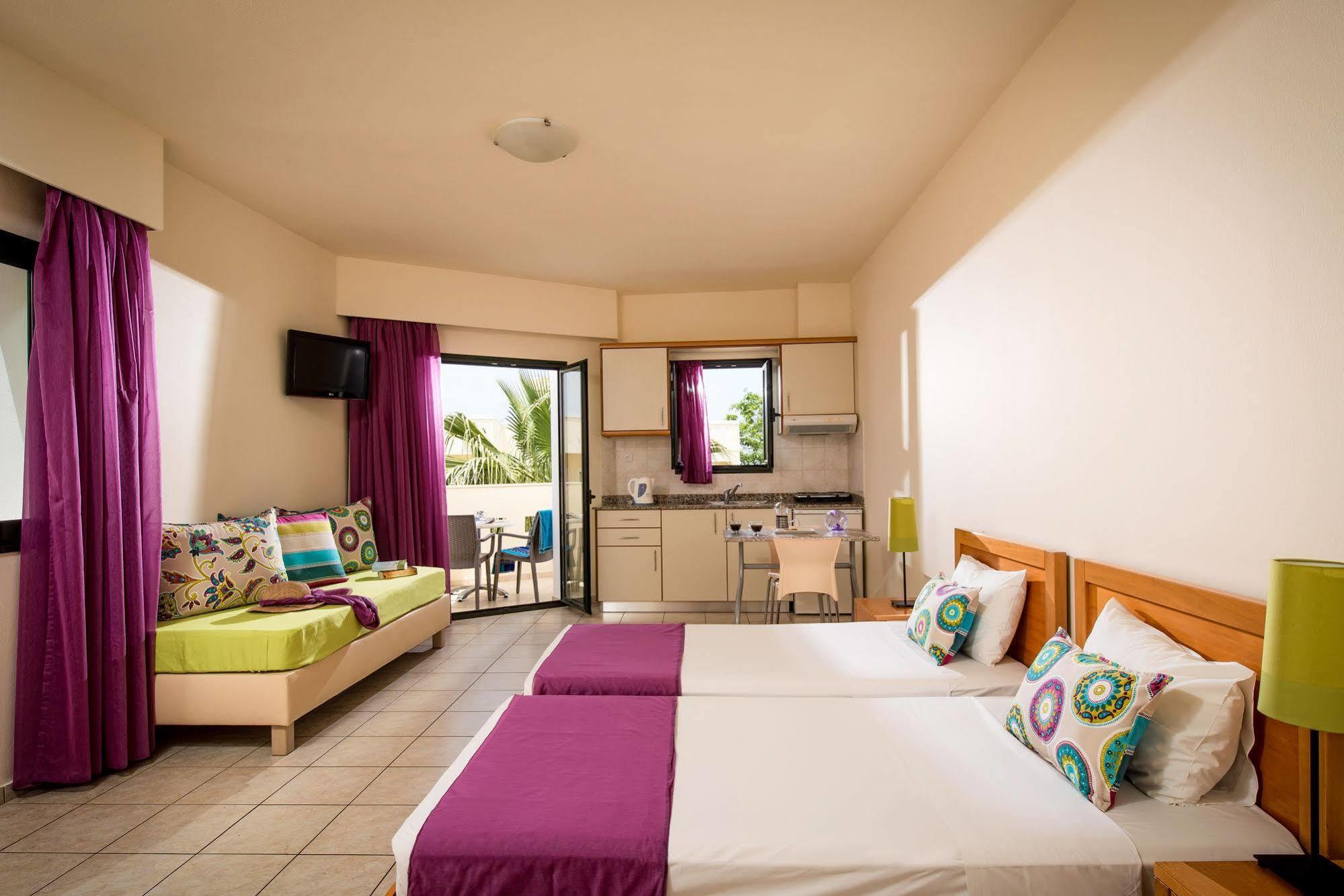 Kristalli Hotel Apartments Малиа Экстерьер фото